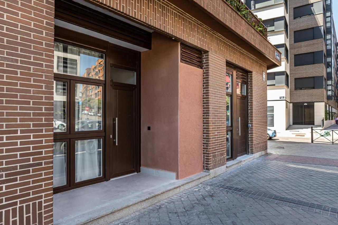 Appartamento Exyca Embajadores Madrid Esterno foto